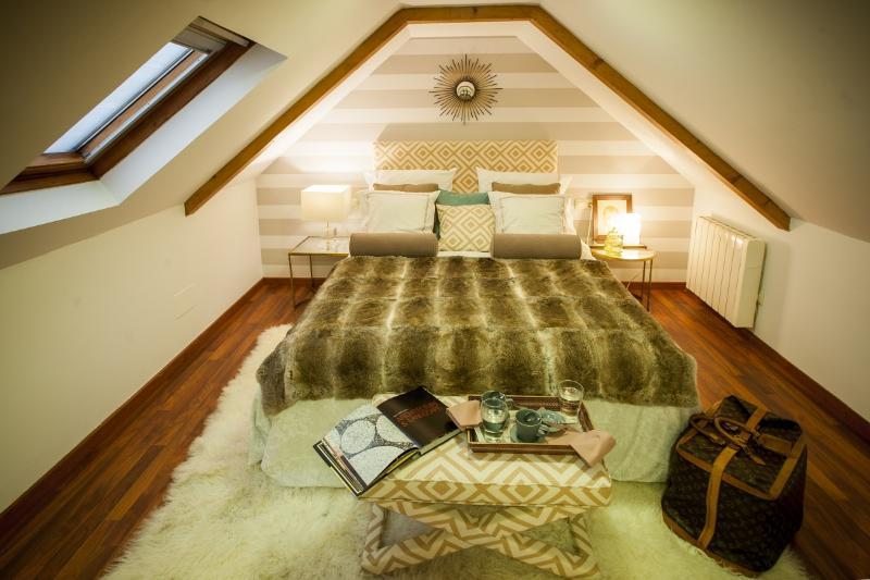 דירות סנטיאגו דה קומפוסטלה Inicia Casas Reales מראה חיצוני תמונה